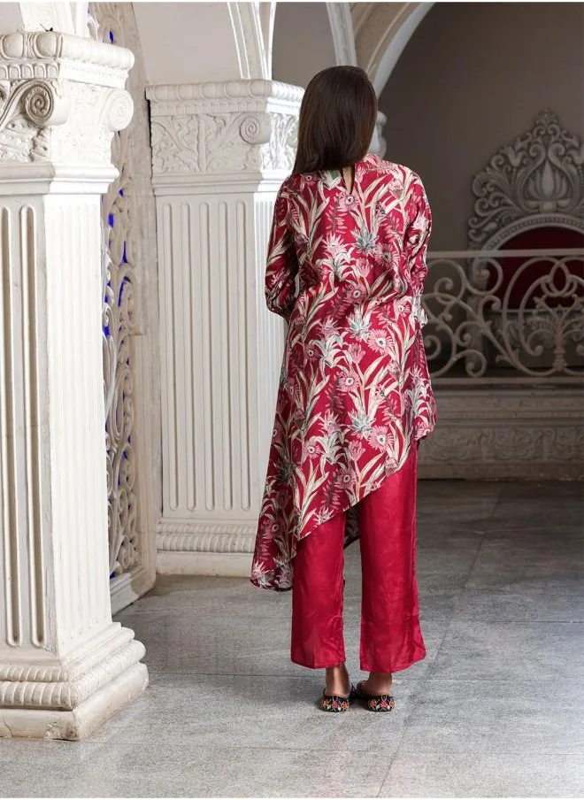 آي شين Palazzo Women Maroon Rayon Kurta Set with Embroidered pattern Tunic and Palazzo features a Round neckline and Three-Fourth Sleeve secured with Elastic closure and styled in Straight Fit ideal for Festive moments — perfect for fashion-forward occasions.