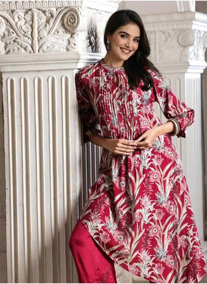 آي شين Palazzo Women Maroon Rayon Kurta Set with Embroidered pattern Tunic and Palazzo features a Round neckline and Three-Fourth Sleeve secured with Elastic closure and styled in Straight Fit ideal for Festive moments — perfect for fashion-forward occasions.