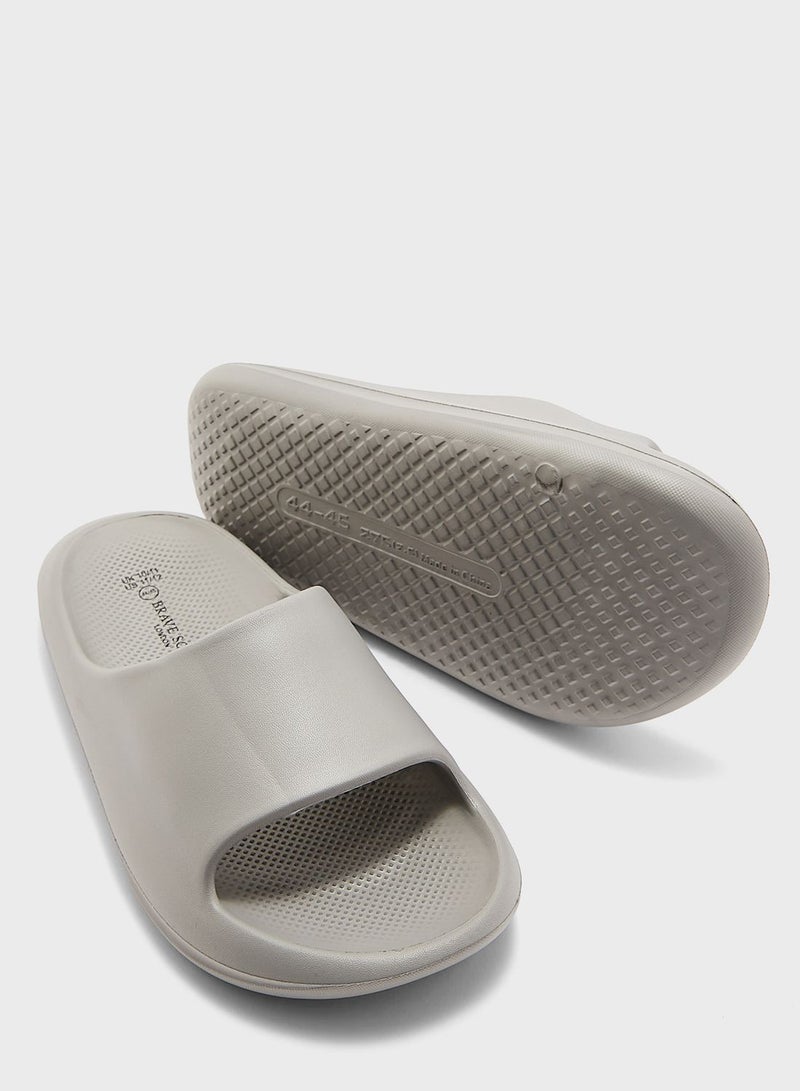 برايف سول صنادل صيفية منزلق - Image 3