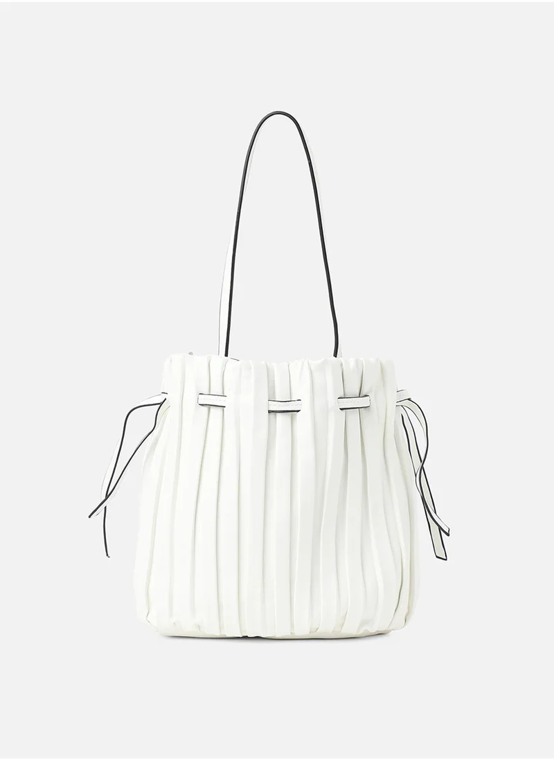 Haute Sauce Tug-And-Go White Bucket Bag