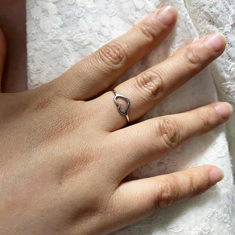 Moplusea Stainless Steel Simple Cute Love Heart Classical Plain Stacking Band Statement Wedding Promise Ring For Women (Silver, 8) - Image 2