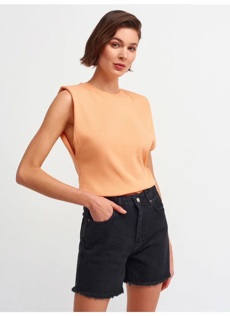 ديلفين 4393 Feather Black Shorts-Black