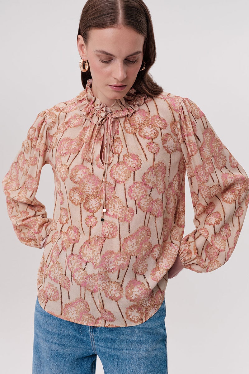 EXQUISE Regular-fit, multicolored blouse with decorative stitching, elasticated neckline, and drawstring. - Image 5