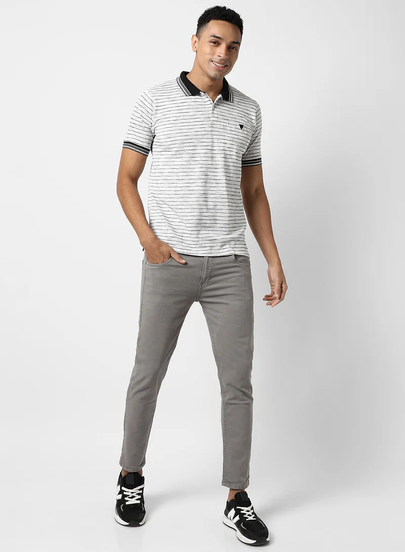 كامبوس سوترا Men's White Striped Regular Fit Casual T-Shirt