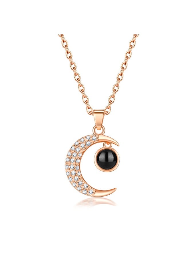 مجموعة هدايا وردة الحب الخالدة وقلادة "أحبك بـ100 لغة" | علبة مجوهرات مع زهرة محفوظة للذكرى السنوية، الزفاف وعيد الميلاد - Image 5