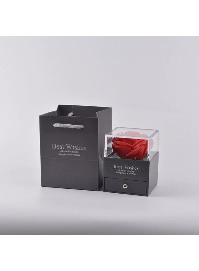 مجموعة هدايا وردة الحب الخالدة وقلادة "أحبك بـ100 لغة" | علبة مجوهرات مع زهرة محفوظة للذكرى السنوية، الزفاف وعيد الميلاد - Image 3