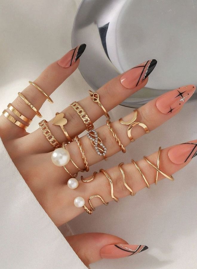 18 Unique women rings with multiple designs that add touch of beauty to fashion elegant and distinctive accessory - Image 1