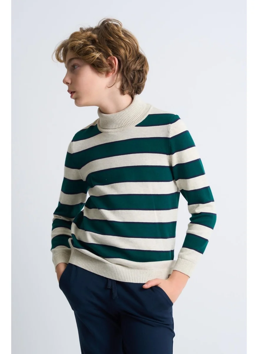 Alexander Gardi Turtleneck Kids Knitted Sweater C23-7105