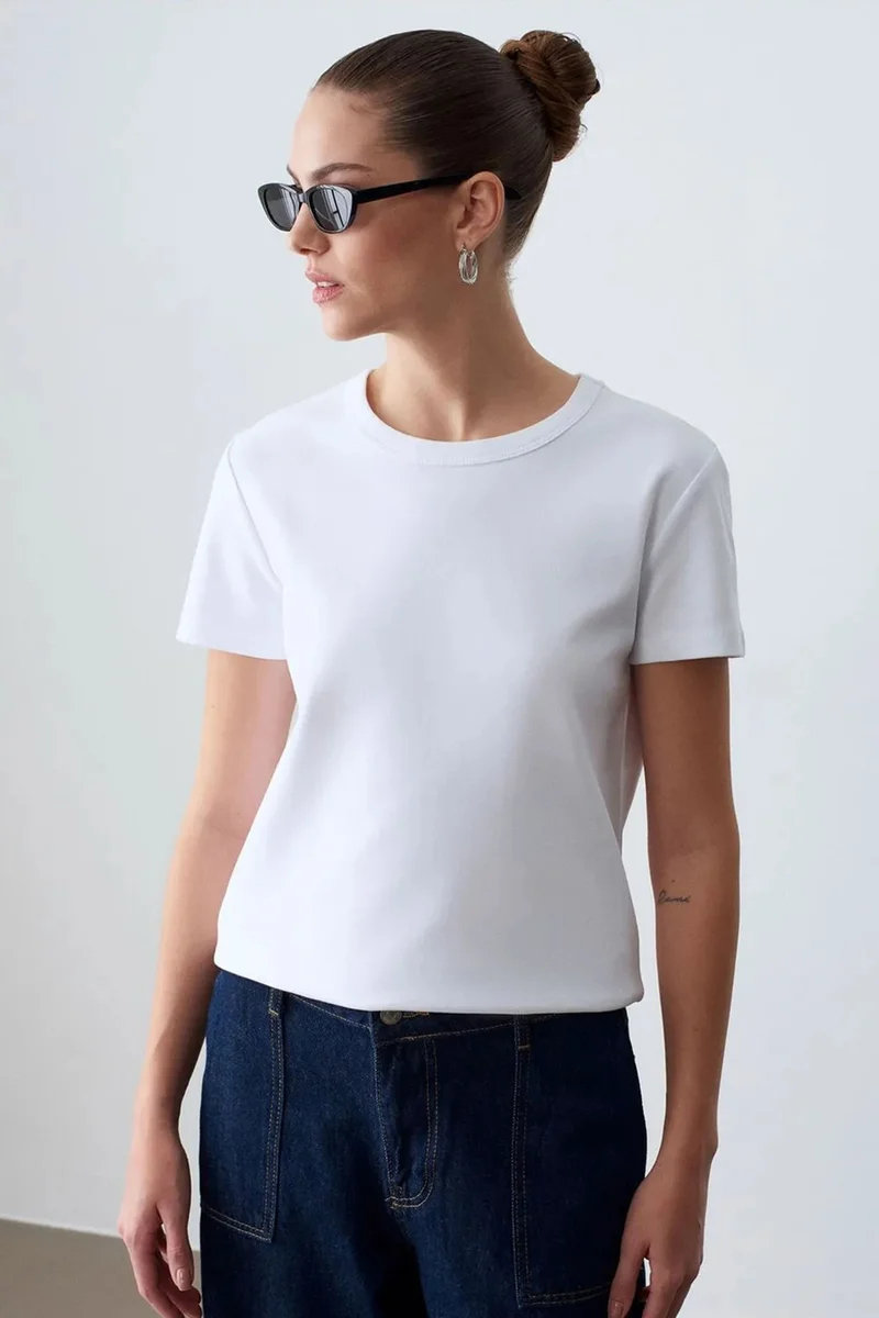 Dilvin White DILVIN Women's Solid Crew Neck T-Shirt for Women | Best Price UAE