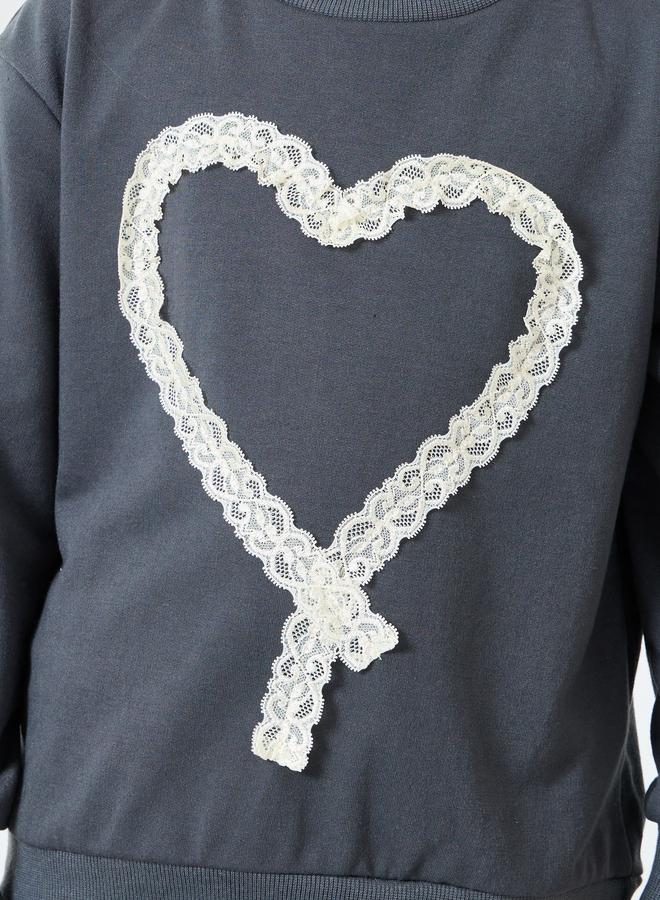 Styli Girls Heart Lace Sweatshirt and Flared Legging Set - Image 3