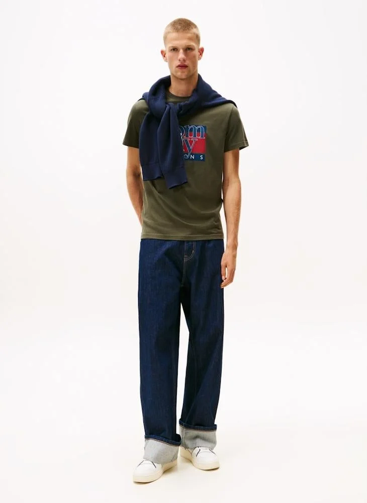 TOMMY JEANS  Flag Graphic Slim T-Shirt for Men | Best Price UAE