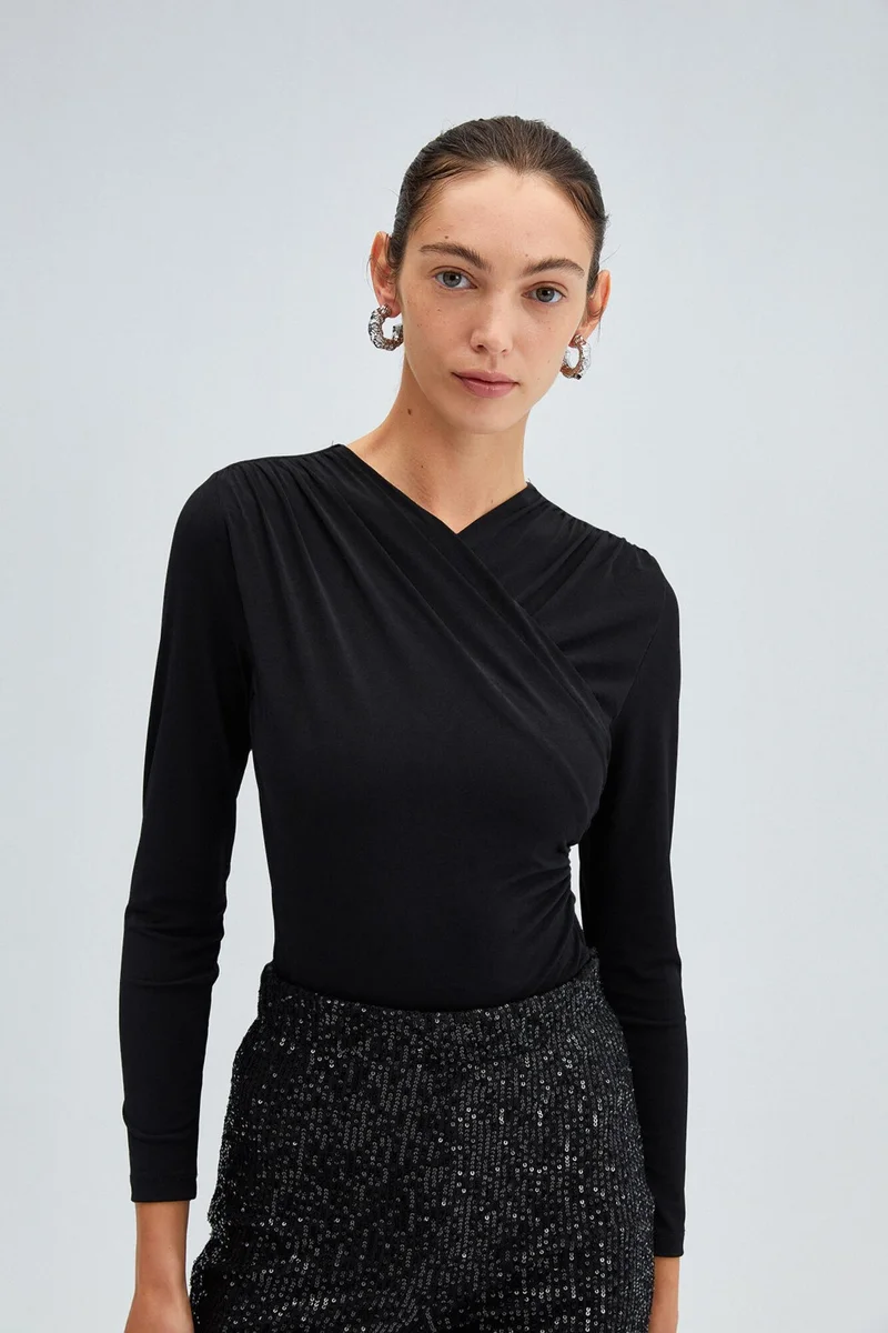 Touche Prive Draped Snap Body