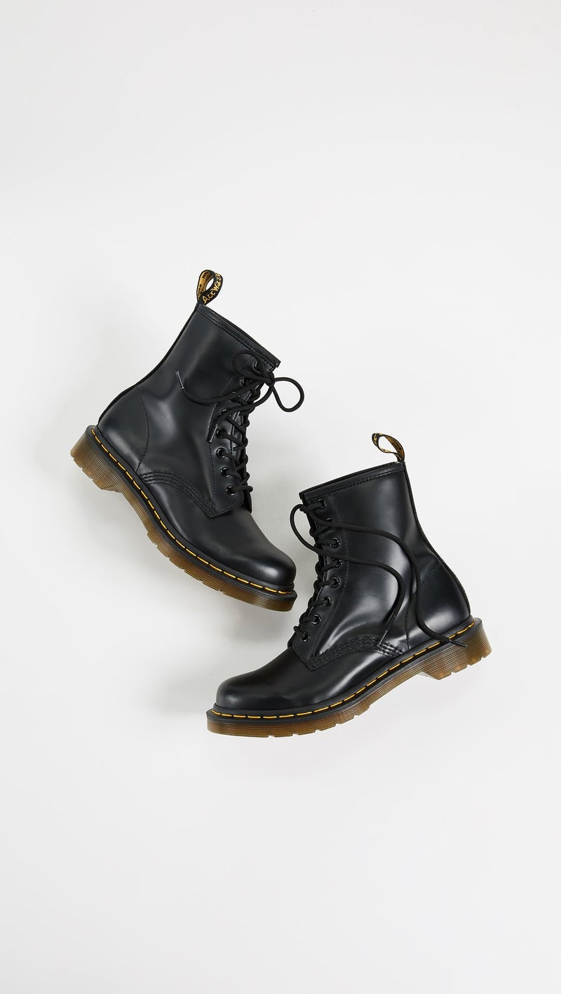 Dr Martens حذاء دكتور مارتنز النسائي 1460 جلد ناعم 8 عيون، أسود، 5 - Image 5
