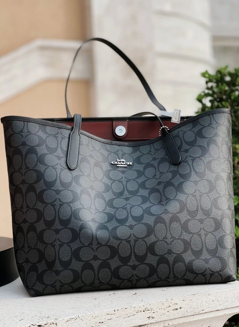 كوتش اوت ليت حقيبة حمل كوتش سيتي أيقونية مطبوعة نسائية أزياء متعددة الوظائف سعة كبيرة كبيرة الحجم رمادي أسود حقيبة حمل - Image 1