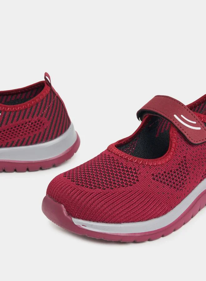 Styli Mesh Design Strapped Casual Shoes