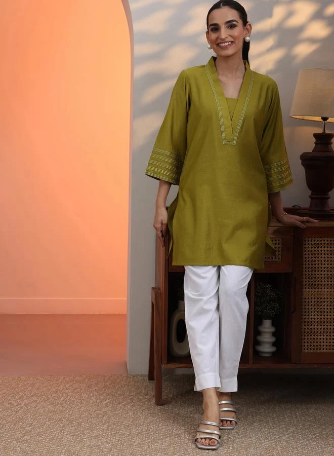 Libas Green Embellished Silk Blend Straight Kurti