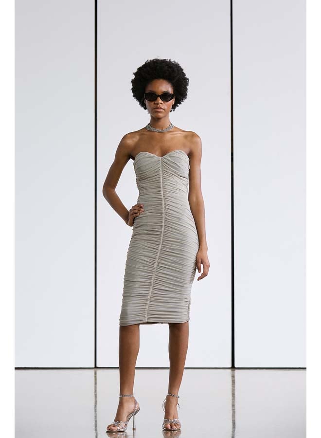 BSB Midi strapless dress with gathered design  - Image 4