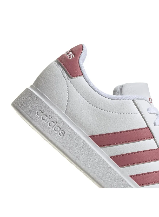 adidas أديداس جراند كورت 2.0 أحذية تنس بيضاء نسائية مقاس 4