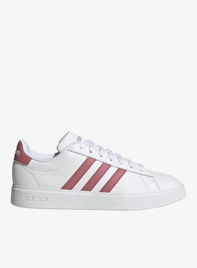 adidas أديداس جراند كورت 2.0 أحذية تنس بيضاء نسائية مقاس 4