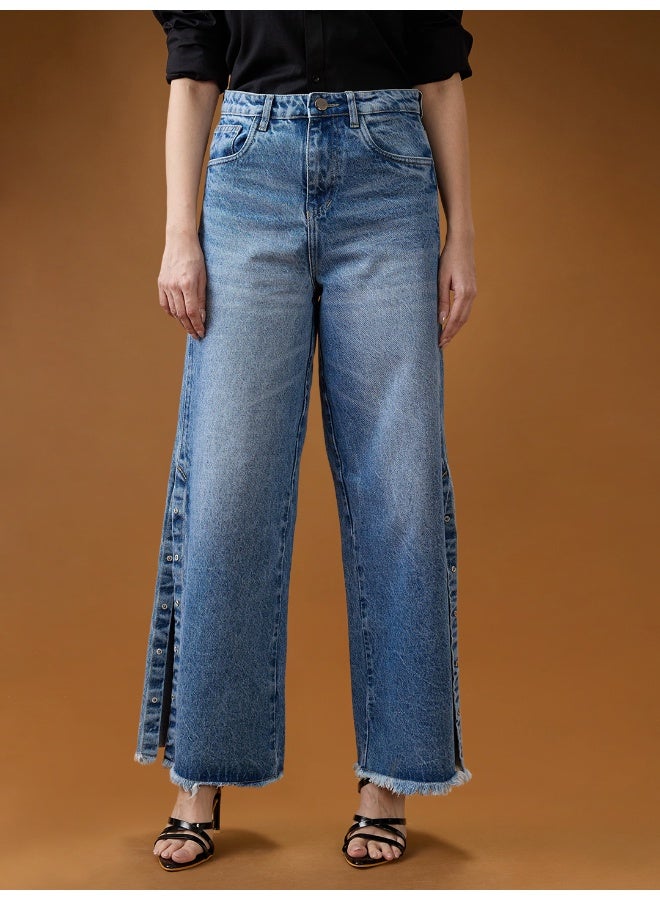 globus Globus Women Light Blue Cotton High-Rise Light Fade Side Slit Frayed Hem Denim Jeans  - Image 2