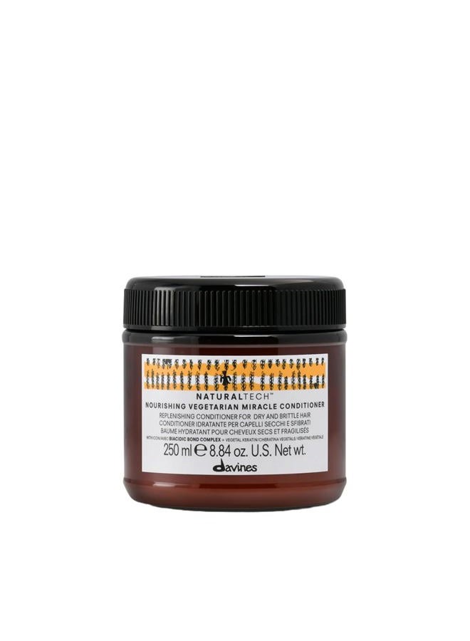 Davines بلسم المعجزة النباتي المغذي من ناتشورالتك، يرطب ويعزز الشعر الهش وغير المنظم، يضيف نعومة مع إضاءة، 8.84 أونصة. - Image 1