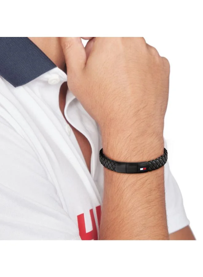 تومي هيلفيغر سوار جلدي مضفر