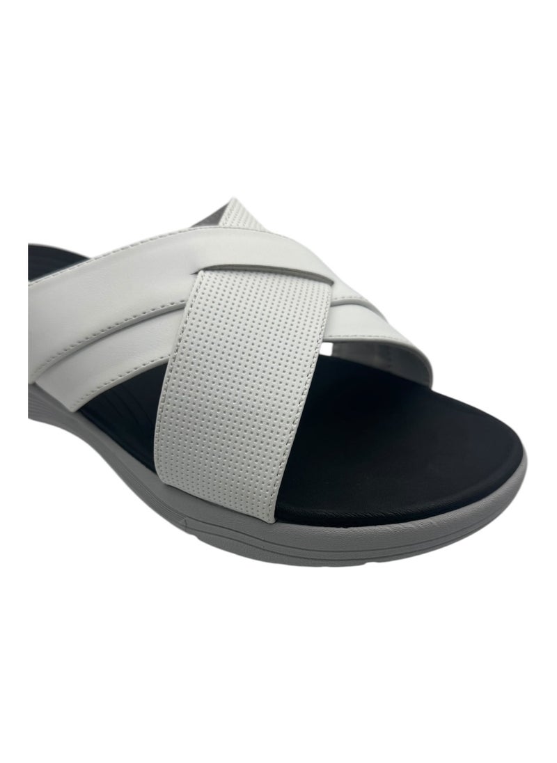 Footprint Lightweight Arabic slippers  - Image 3