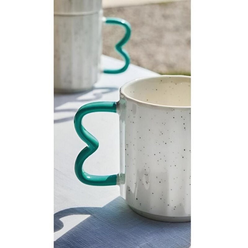 Tognana Iris Mika 440ml Mug – Elegant Porcelain Cup for Coffee, Tea & Hot Beverages, Modern Design for Home, Office & Dining Tableware, Assorted 1 Piece - Image 4