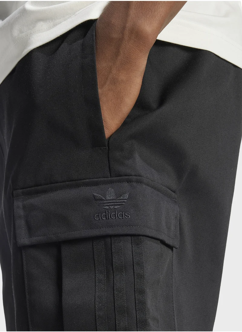 adidas Originals Essential Cargo Shorts