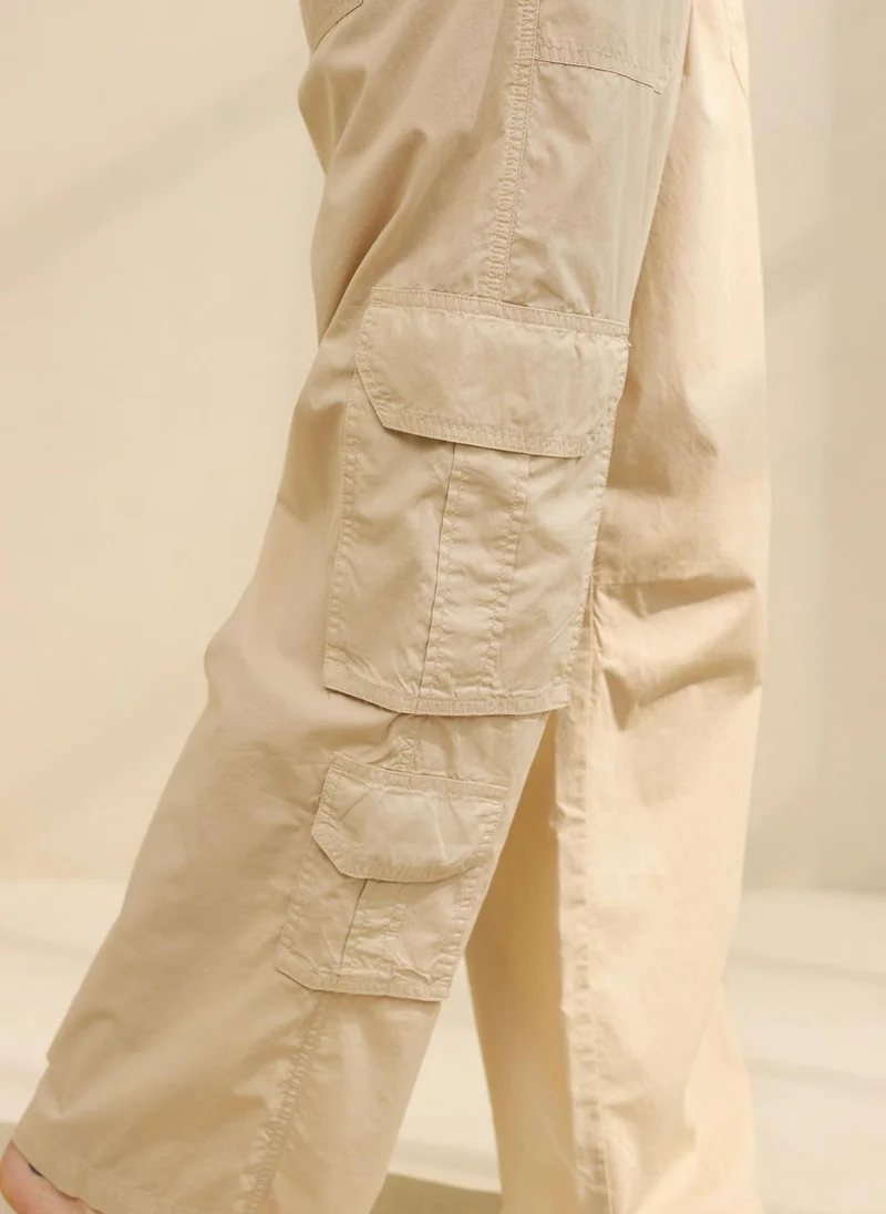 آري من امريكان ايجل High Waist Easiest Cargo Pants