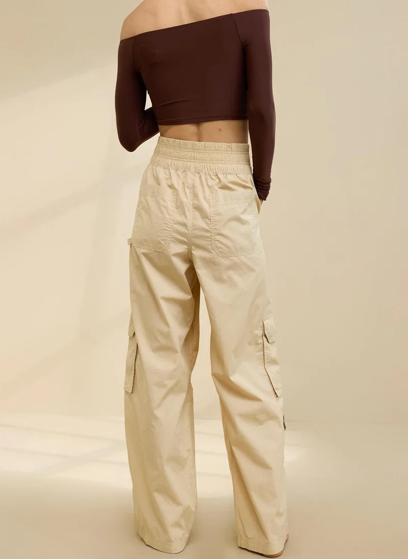 آري من امريكان ايجل High Waist Easiest Cargo Pants