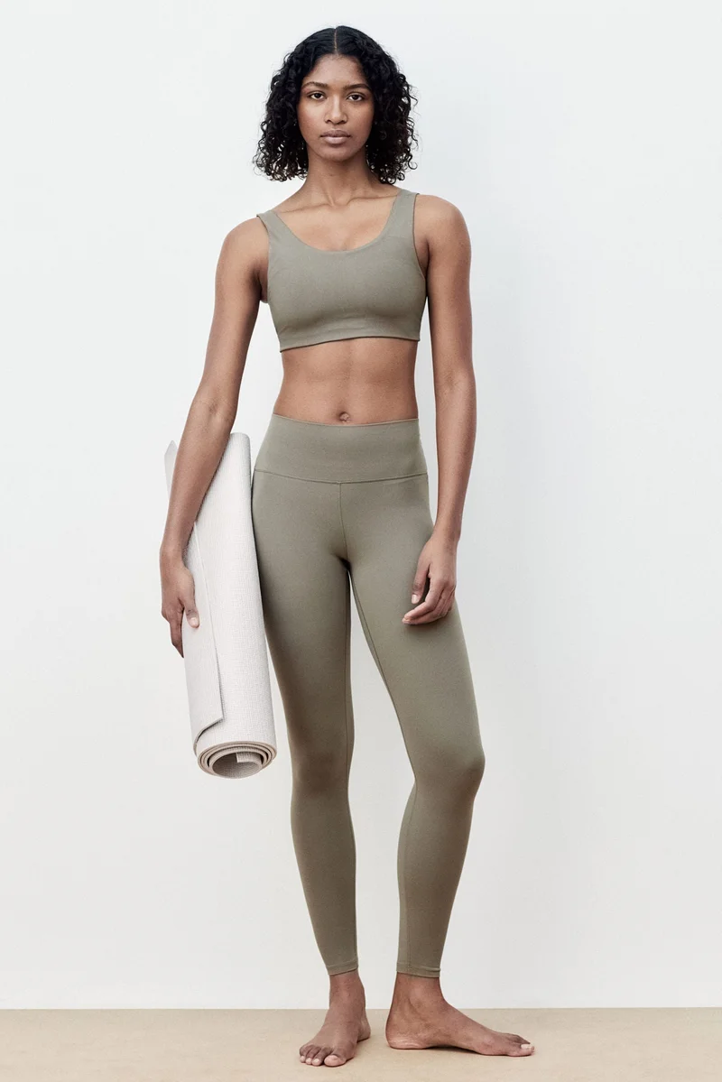 H&M Yoga leggings in SoftMove™