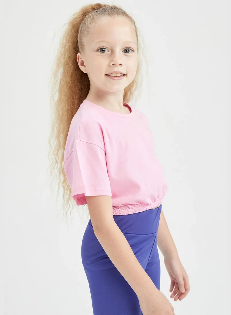 ديفاكتو Regular Fit Short Sleeve Crop Top