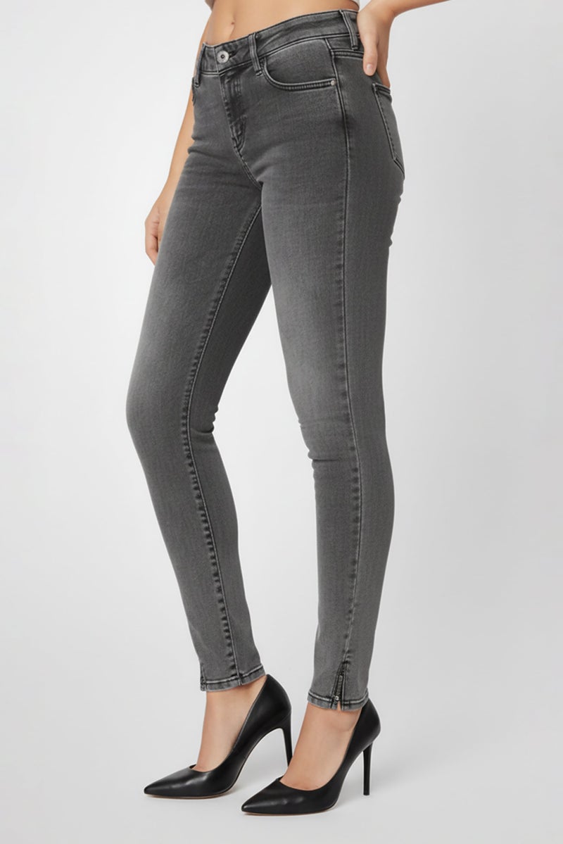 DIESEL Women D-Jevel Slim Fit Wash Stretchable Denim, Grey - Image 3