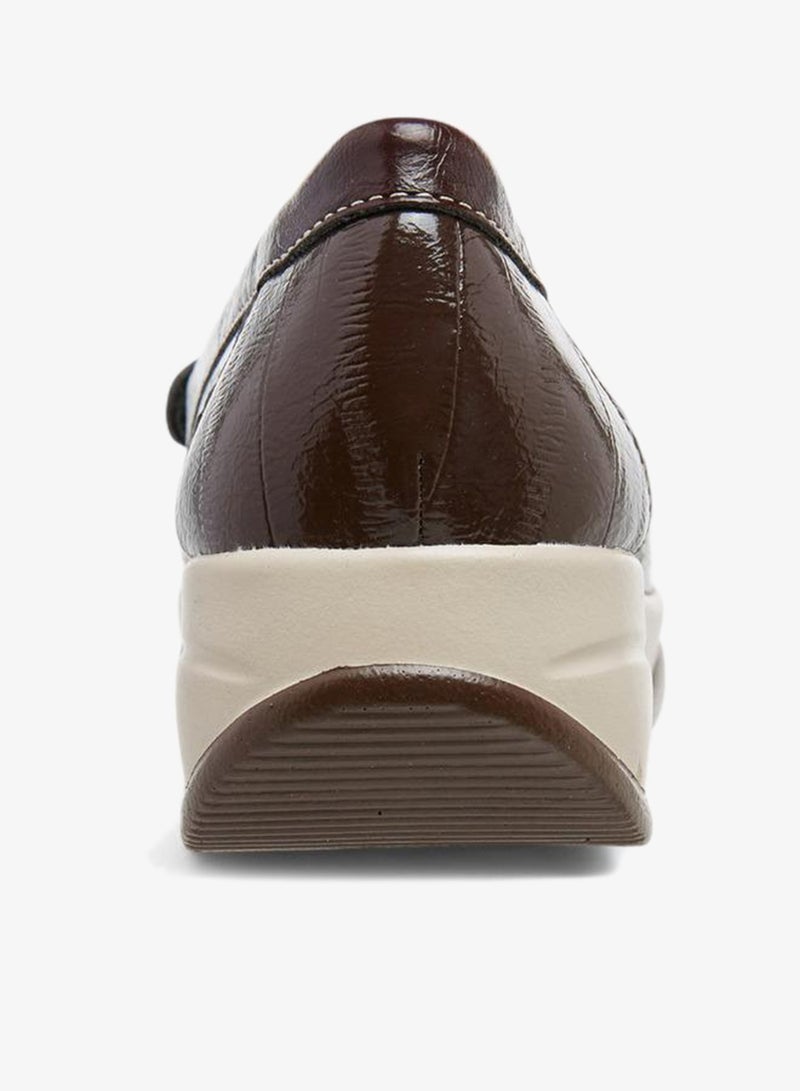 Le Confort Metallic Accent Slip-On Comfort Loafers With Wedge Heel - Image 5