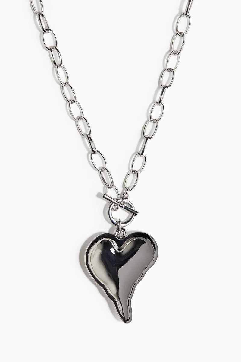 H&M Heart-pendant necklace