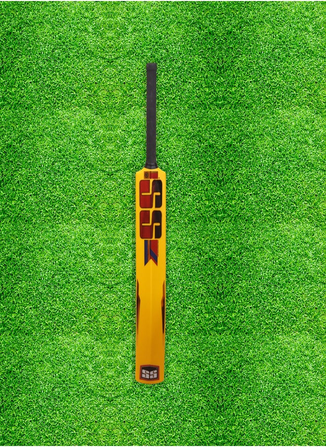 SS - Plastic Bat Sz 8 - Image 1