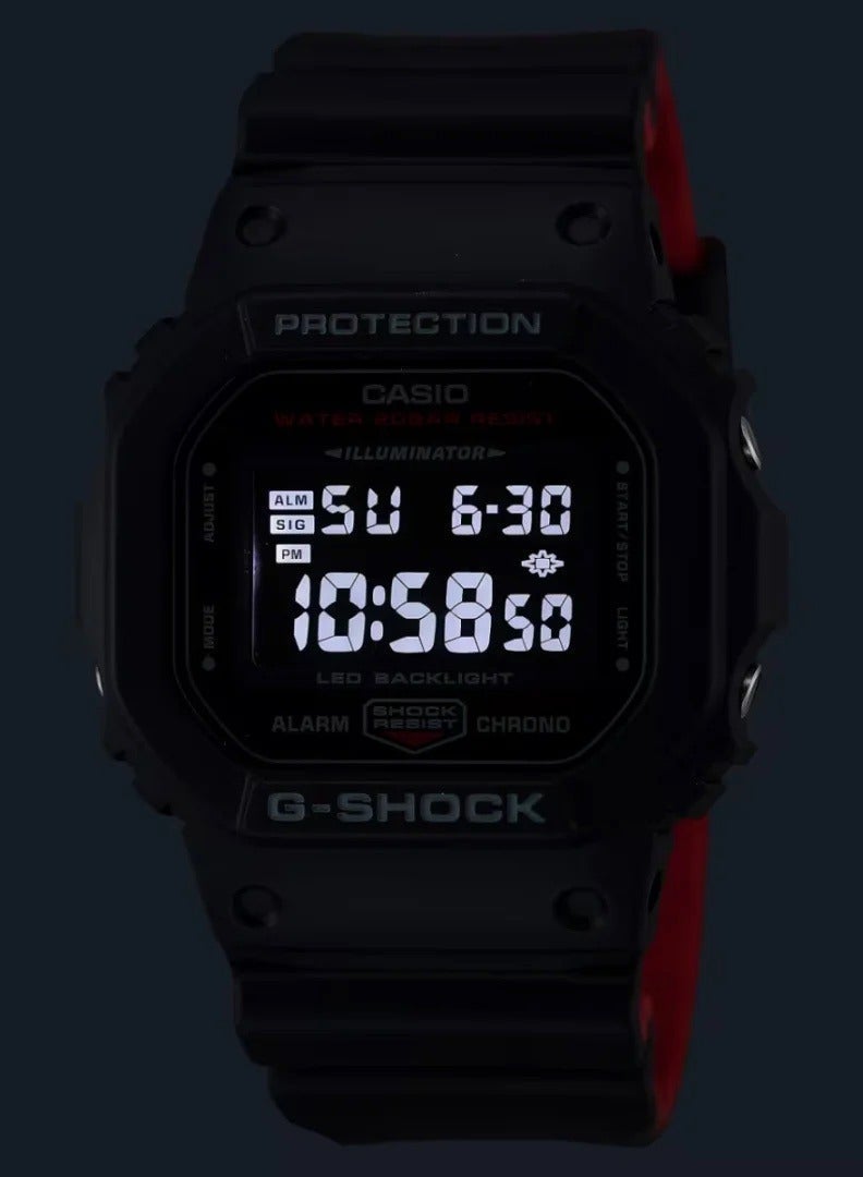 كاسيو ساعة رجالية كاسيو متعددة الاستخدامات وعصرية بمربع صغير G-SHOCK باللونين الأسود والأحمر تصميم مربع كلاسيكي - Image 3