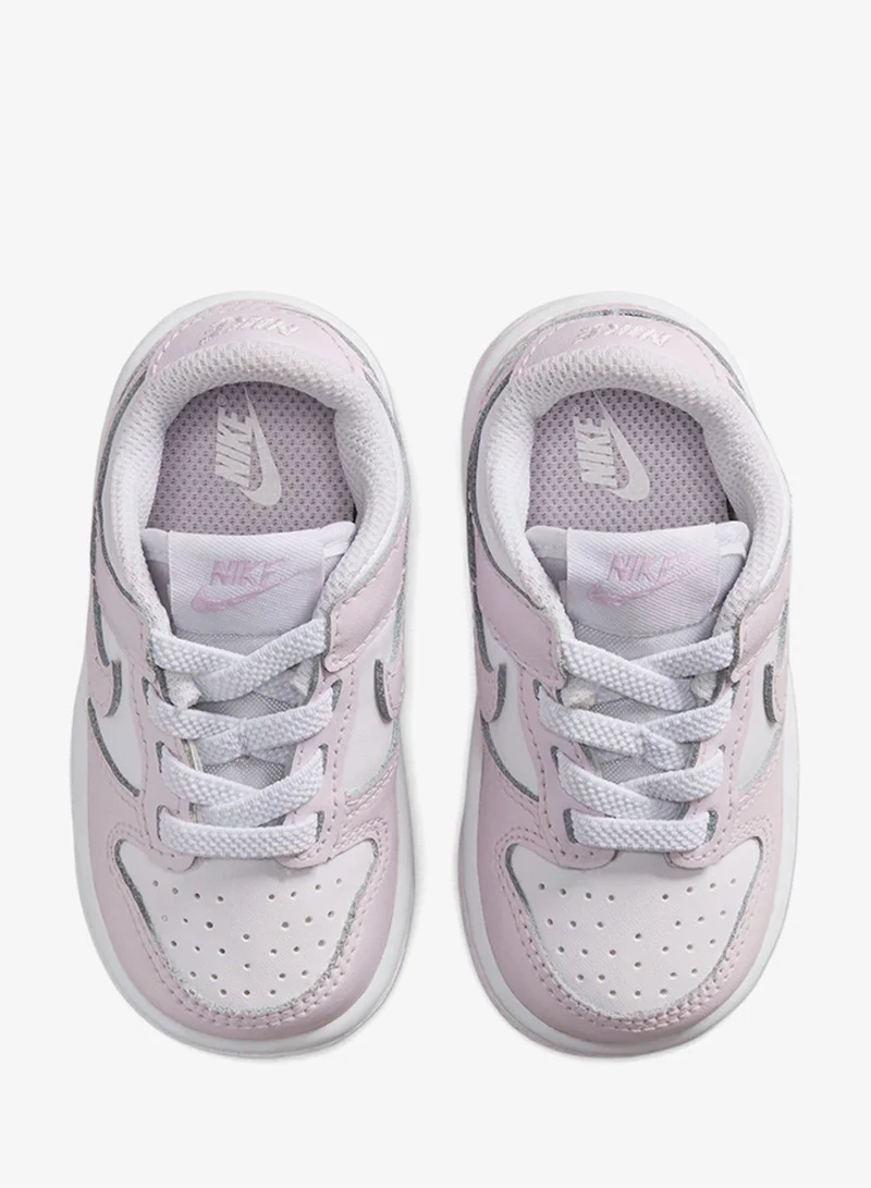 نايكي أطفال دنك لو بي تي إي