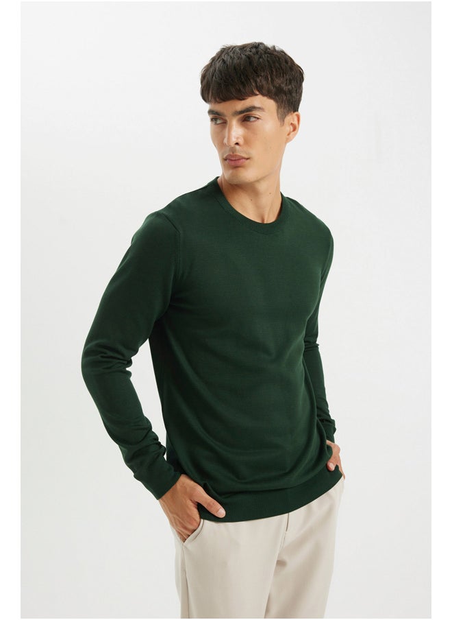 Man Smart Casual Tricot Regular Fit Crew Neck Long Sleeve Pullover - pzsku/ZBDCA1C337E582C56C6E8Z/45/_/1723971571/b62e8daf-18f6-4b35-89f0-683f5444ef04