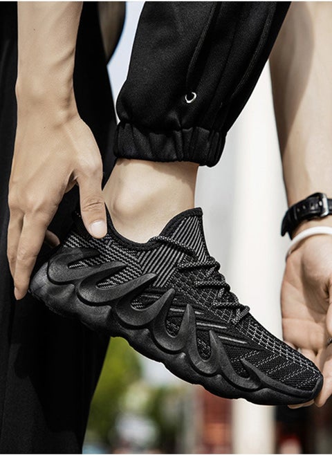 Men's Fashionable Fly Knit Sports Coconut Shoes Round Toe Casual Shoes Men's Running Shoes