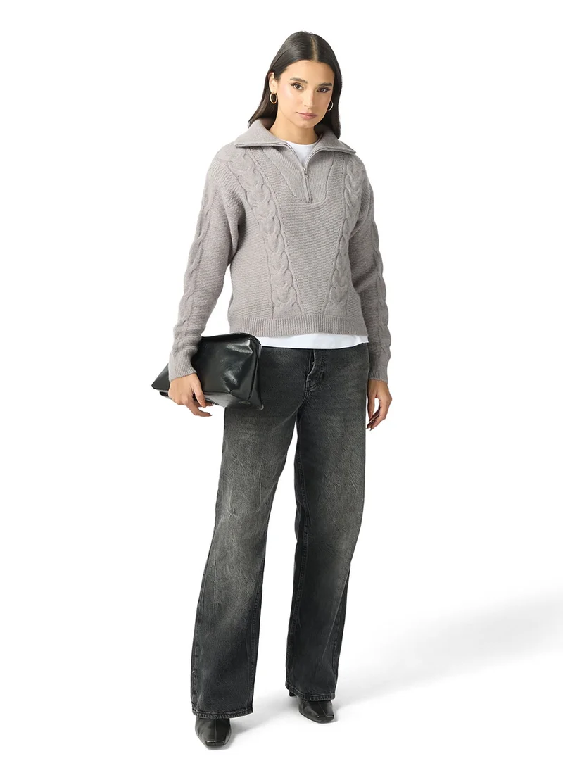 ايلا كنزة بولو محبوكة بالكابل
