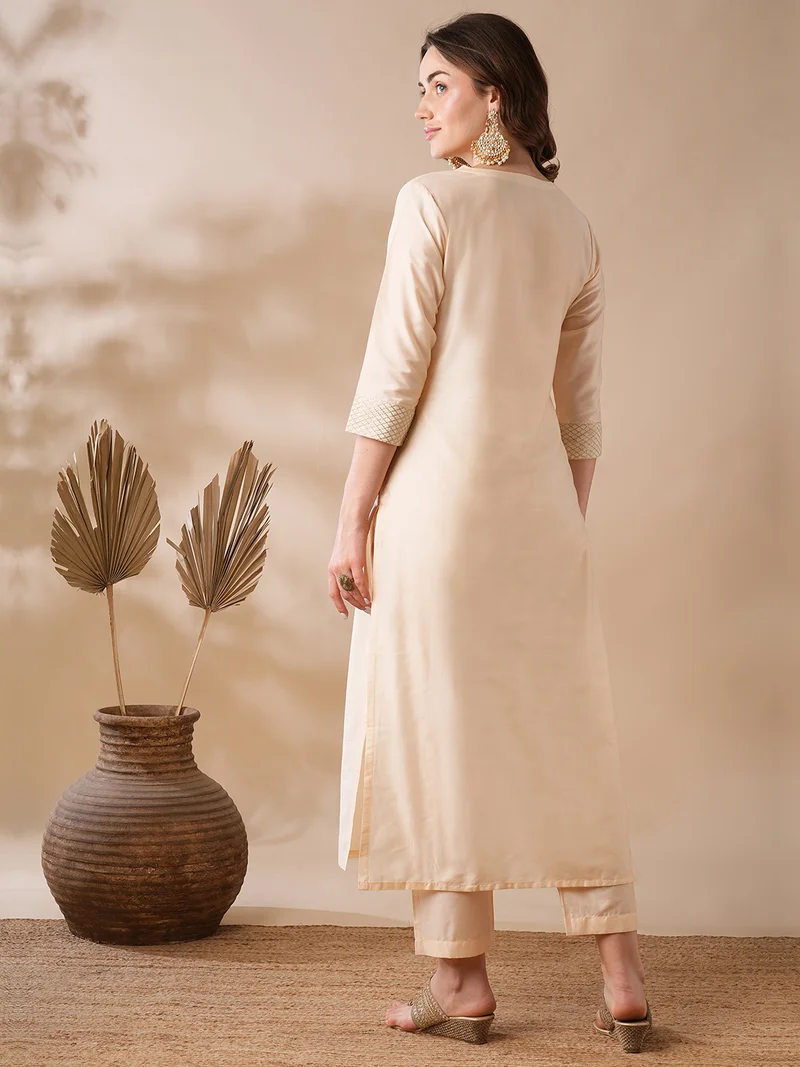 globus Women Silver Zari Embroidered V-Neck Straight Kurta & Elasticated Pants Workwear Set