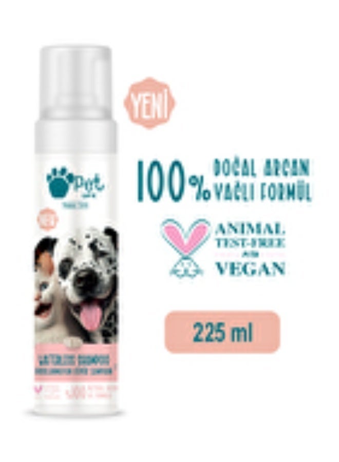 Pet Love Leave-In Strawberry Scented Foaming Shampoo for Cats and Dogs 225ml - Image 3