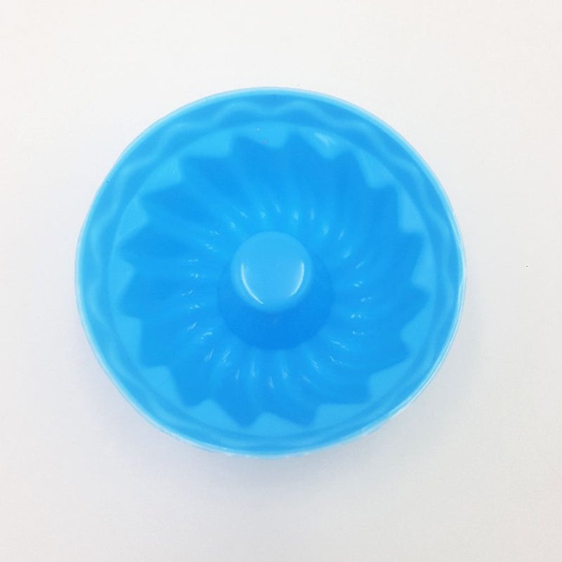 Pcs Thread Shape Silicone Reusable Baking Cake Molds Jelly Mould Cupcake Maker Muffin Cup ( /Green/Orange/ )) - Image 3