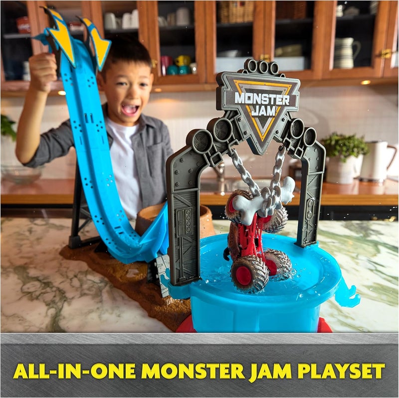 Monster Jam Mud Blasters, Monster Mutt Dalmatian Dunk Tank Playset, Color Change Action, Kids Toy Gifts for Boys and Girls Ages 3 and Up - Image 2