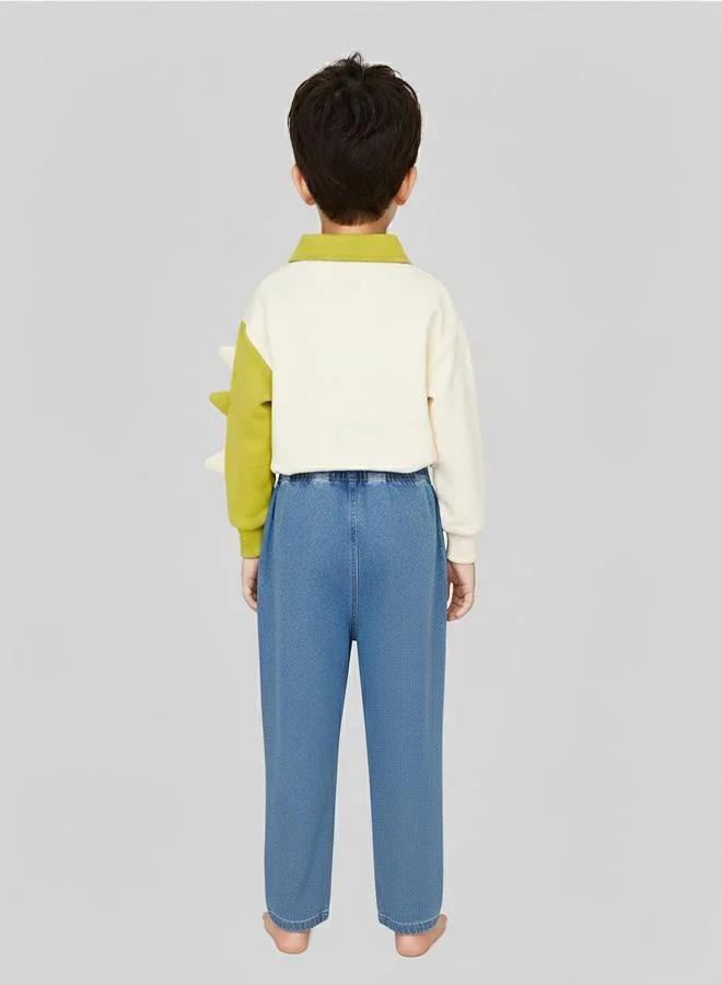 babyqlo Green Dino Printed Sweatshirt With Jeans