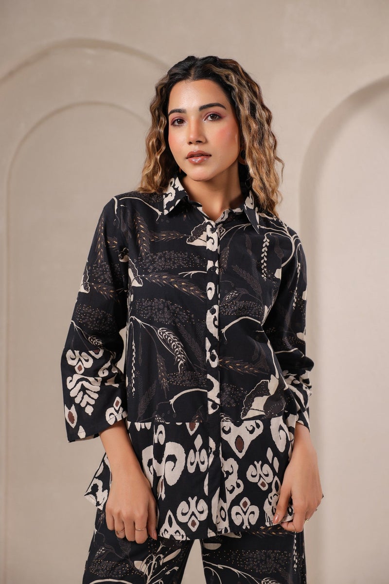 Label Flavia طقم تنسيق أسود مع بلوزة وسروال للنساء - Image 4