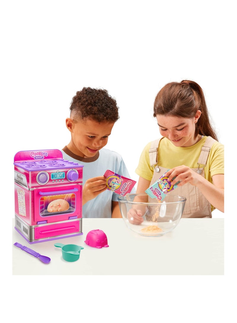 Cookeez Makery Sweet Treatz Oven Playset Cinnamon - Image 2