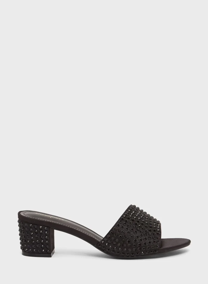 shoexpress Studded Wide Strap Sandal